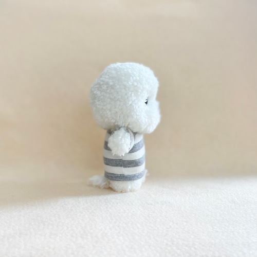 ビションカットのぽんぽんぬいぐるみ（舌あり） ビションフリーゼ