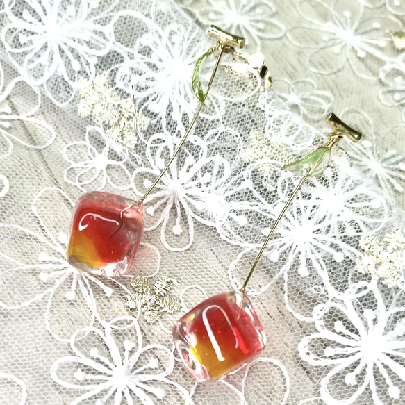 Iced Cherry Pierce〜氷漬けのさくらんぼピアス 8枚目の画像