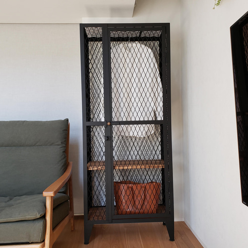 片開きアイアンキャビネット（受注生産） 棚・シェルフ・ラック F's