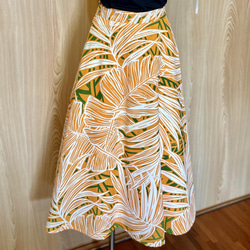 【ラップスカート】ハワイアンラップスカート（バナナリーフ カヒコ/オレンジ グリーン)ハワイアンファブリック使用♪ 2枚目の画像
