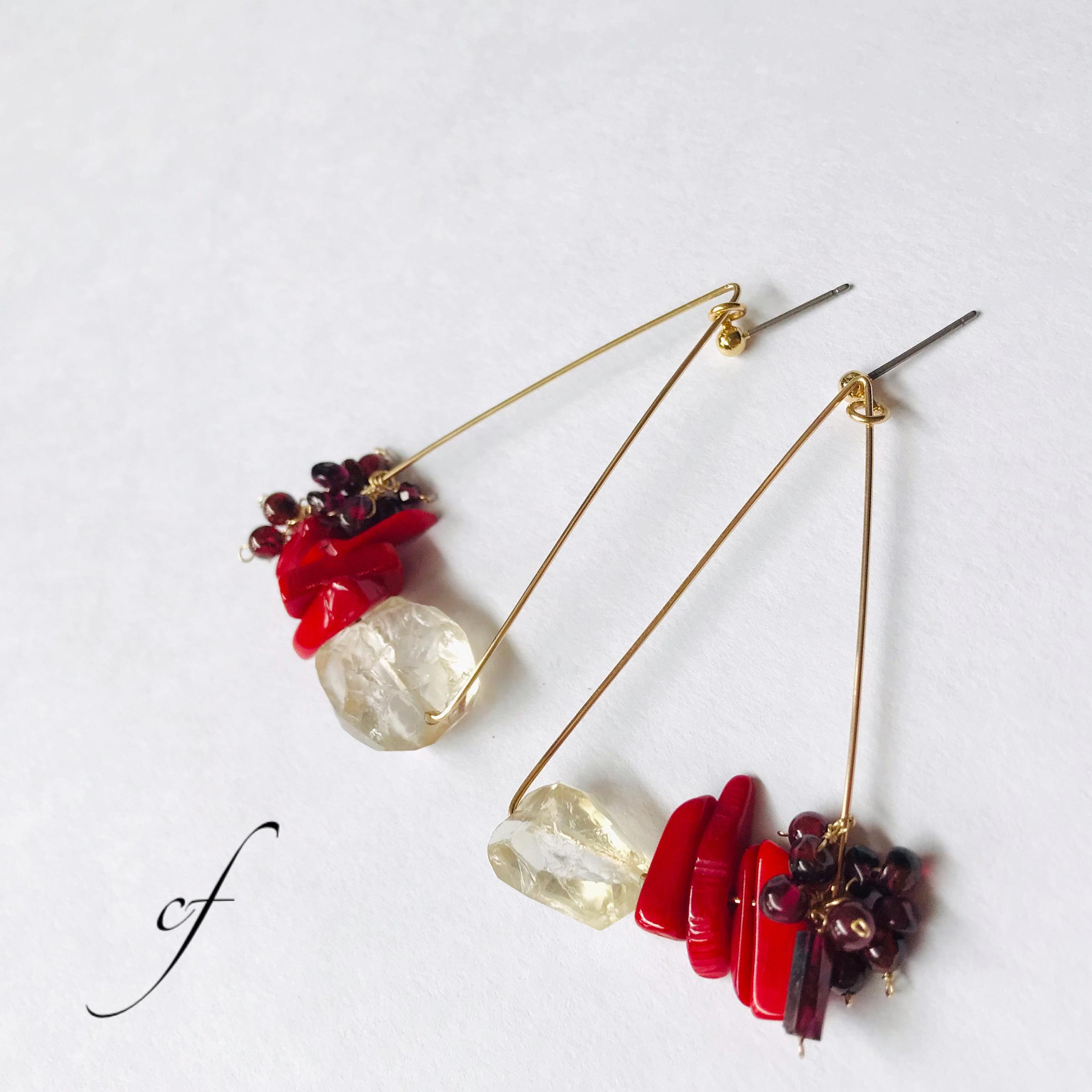 【装苑掲載】珊瑚とガーネットとシトリン スイング