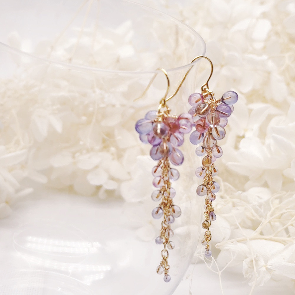 wisteria　藤の花揺れるピアス（朝藤）ワイヤー×レジン