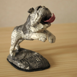 Jumping Bulldog Paper Mache sculpture 1枚目の画像