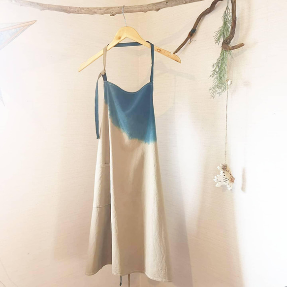 植物染色竹棉圍裙* 古代染色竹圍裙* 藥草染色土圍裙 靛藍染色 第2張的照片