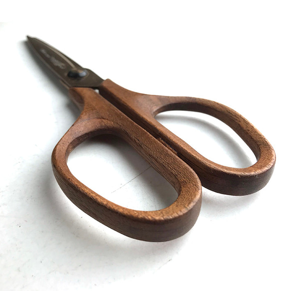 [客製] 木柄剪刀 第2張的照片