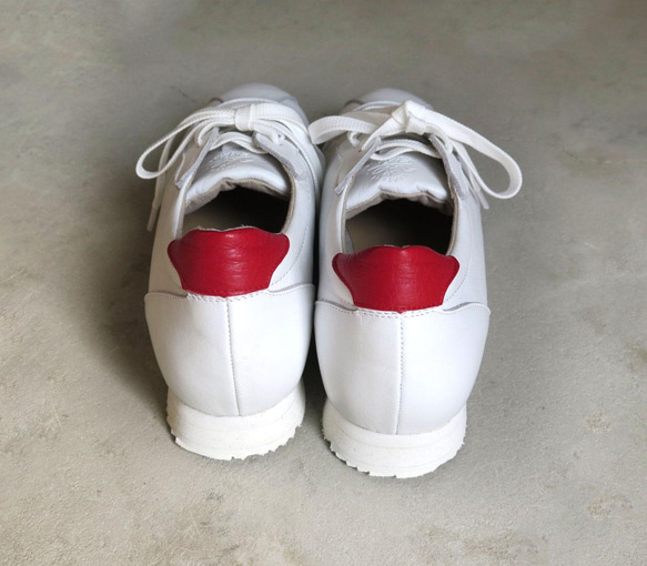 [白 x 紅] 經典設計與高品質真皮！ EMA運動鞋 第8張的照片