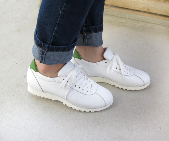 [白色 x 綠色] 經典設計與高品質真皮！ EMA運動鞋 第4張的照片