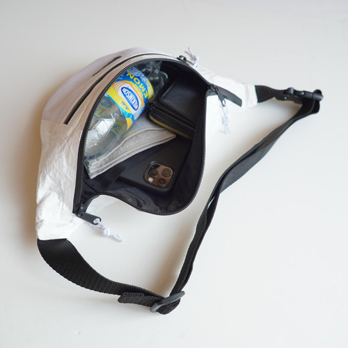 タイベック ボディバッグ 超軽量 ネイビー ボディバッグ・ウエスト  