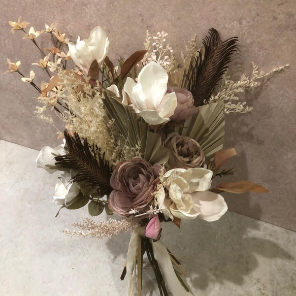 DRY BOUQUET アートフラワー＆ドライフラワー ブーケ（バラ×木蓮×白小花） 5枚目の画像