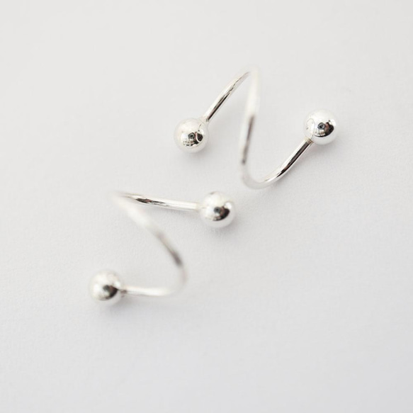 販売終了』SV925 スターリングシルバー ねじ式 スパイラル