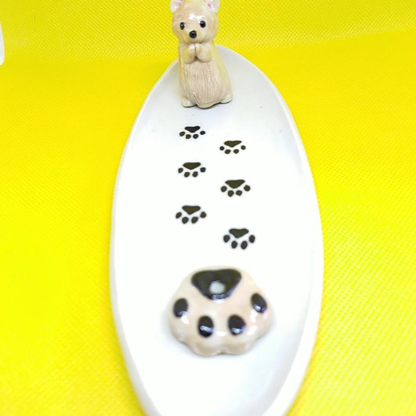 ポメラニアンクリームお香立て（犬）ペット供養 2枚目の画像