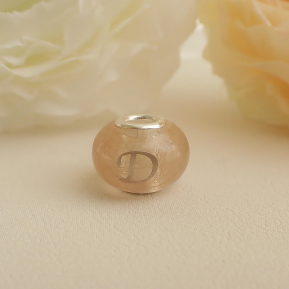 ペットの毛から作るジュエリー犬 猫 うちの子オーダー  イニシャル入り　毛玉ジュエリービーズ 3枚目の画像