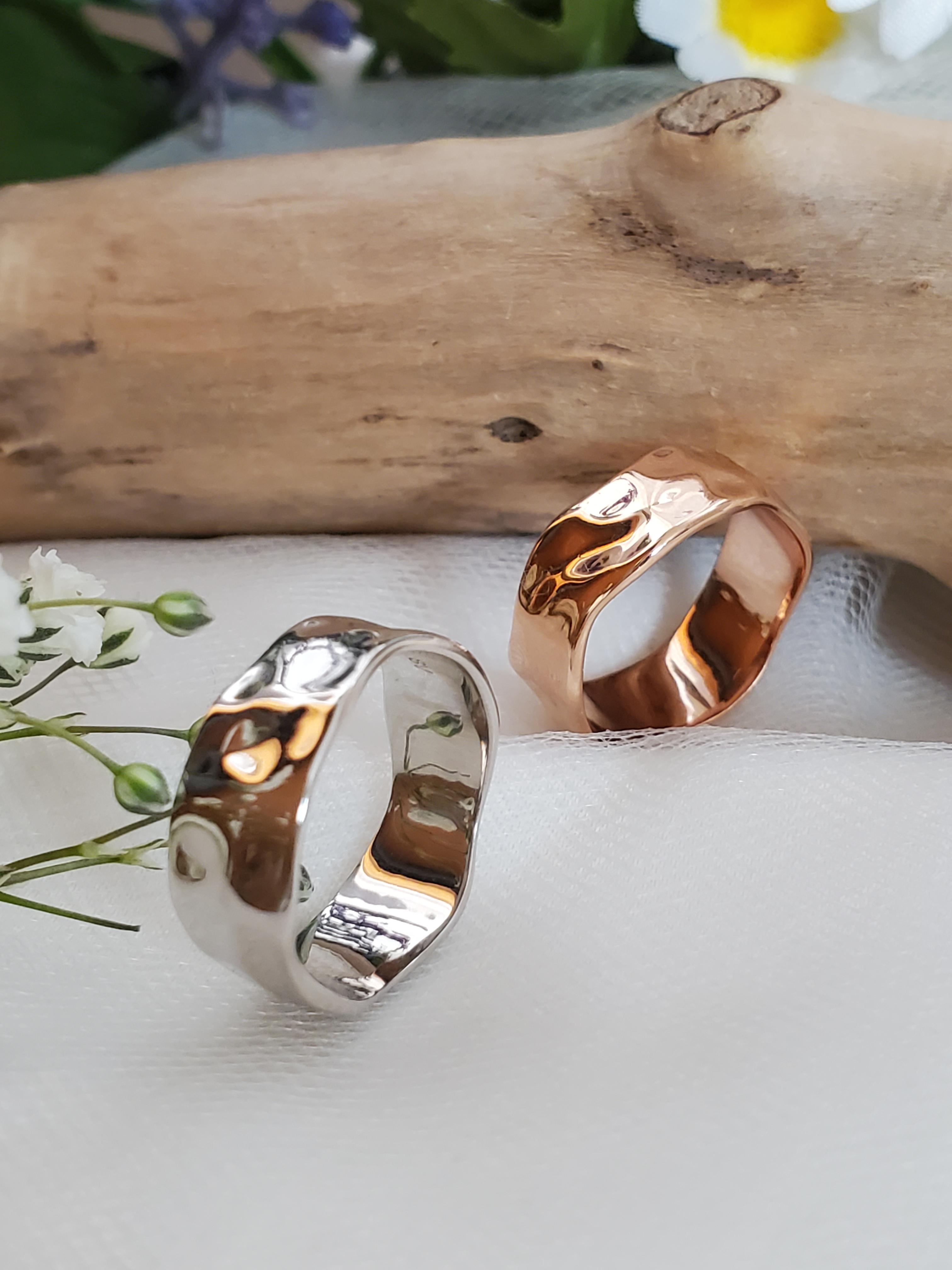 ハンマー打ちでこぼこシルバーリング、ピンキーにもおススメ・ペアリングｒｓ-201