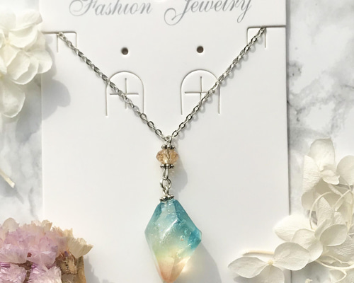 【1624】レジン　アキレア　ネックレス　ペンダント　ハンドメイド ハンドメイド レジン ネックレス レジンアクセサリー 海