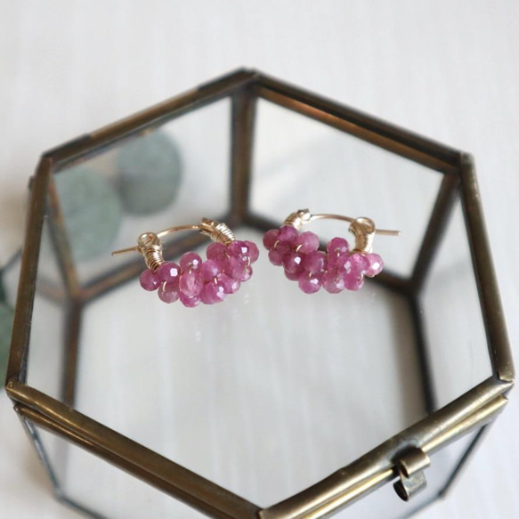 ｛ピアス/イヤリング｝14kgf/petit berries hoops ピンクトルマリン〔10月誕生石〕 8枚目の画像