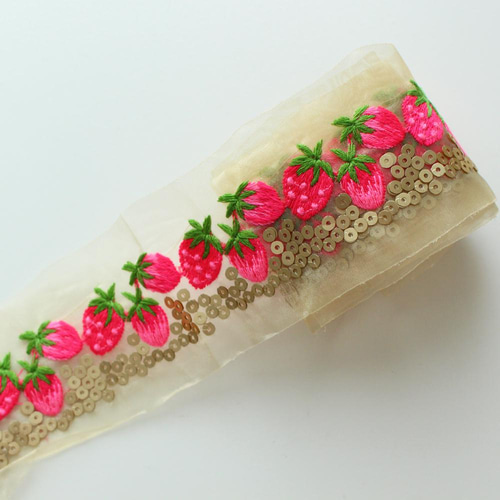 50cm単位】 65mm幅 インド刺繍リボン いちご vin-SB65-1 インド サリ