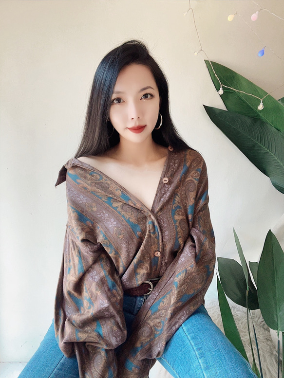 卡其灰褐滿版華麗圖騰 古著絲混棉襯衫上衣 vintage Shirt 第4張的照片