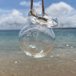 花びら一輪 （クリア）【沖縄・琉球ガラス】 《一輪挿し・花器