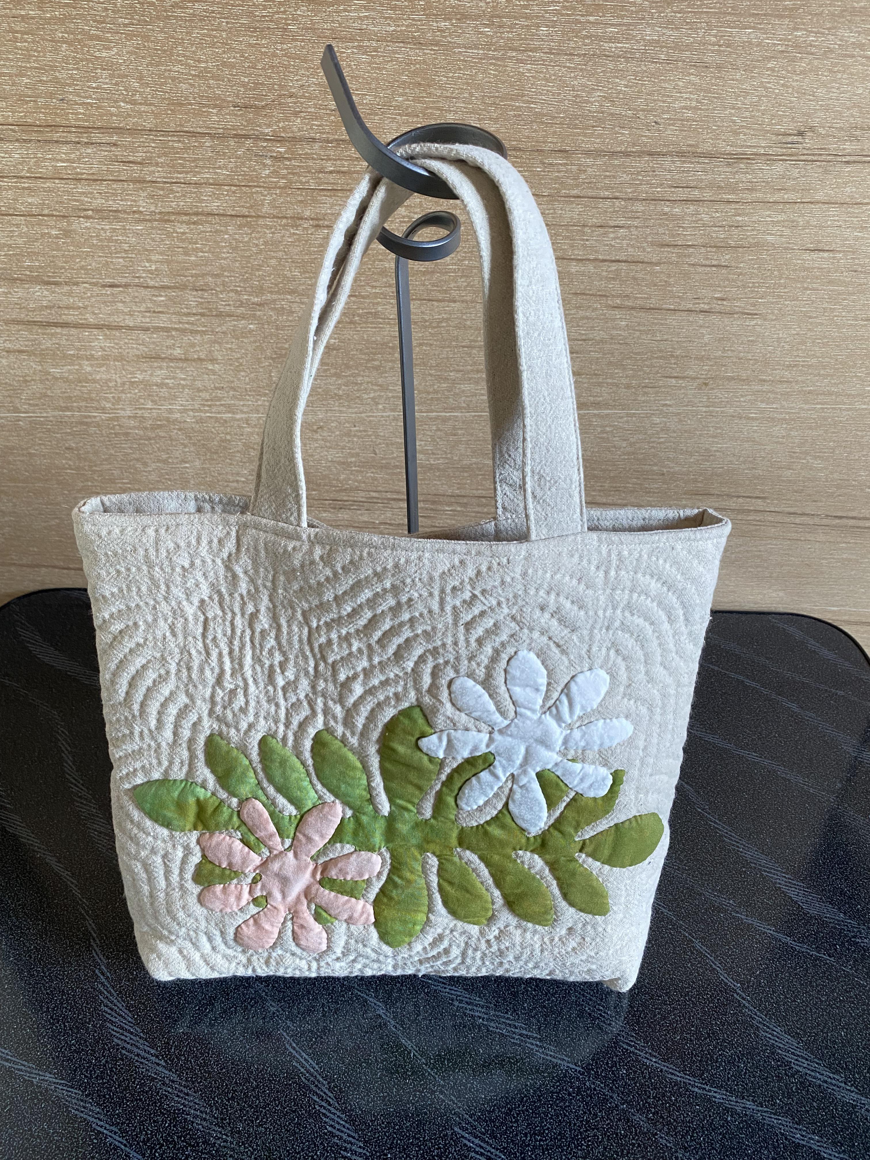 ◆特別価格◆ハワイアンキルト◆トートバッグ◆ティアレ◆ロケラニ◆ハンドメイド 楽天市場】ハワイアンキルトバッグ ハワイアンキルト バッグ