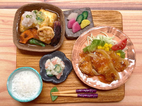 【ミニチュアフード】ちょっと贅沢な生姜焼き定食A 3枚目の画像