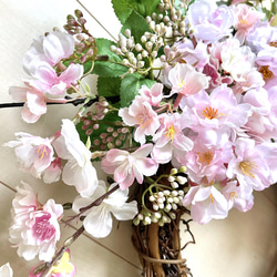 No.wreath-15436/桜とラナンキュラスのリース22-(1) 42x60cm /アーティフィシャルフラワー造花 8枚目の画像