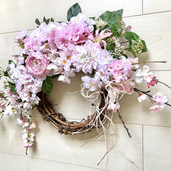 No.wreath-15436/桜とラナンキュラスのリース22-(1) 42x60cm /アーティフィシャルフラワー造花 2枚目の画像