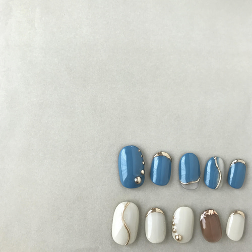 ブルーグレーくすみカラー ニュアンスネイル ネイルチップ 青灰色