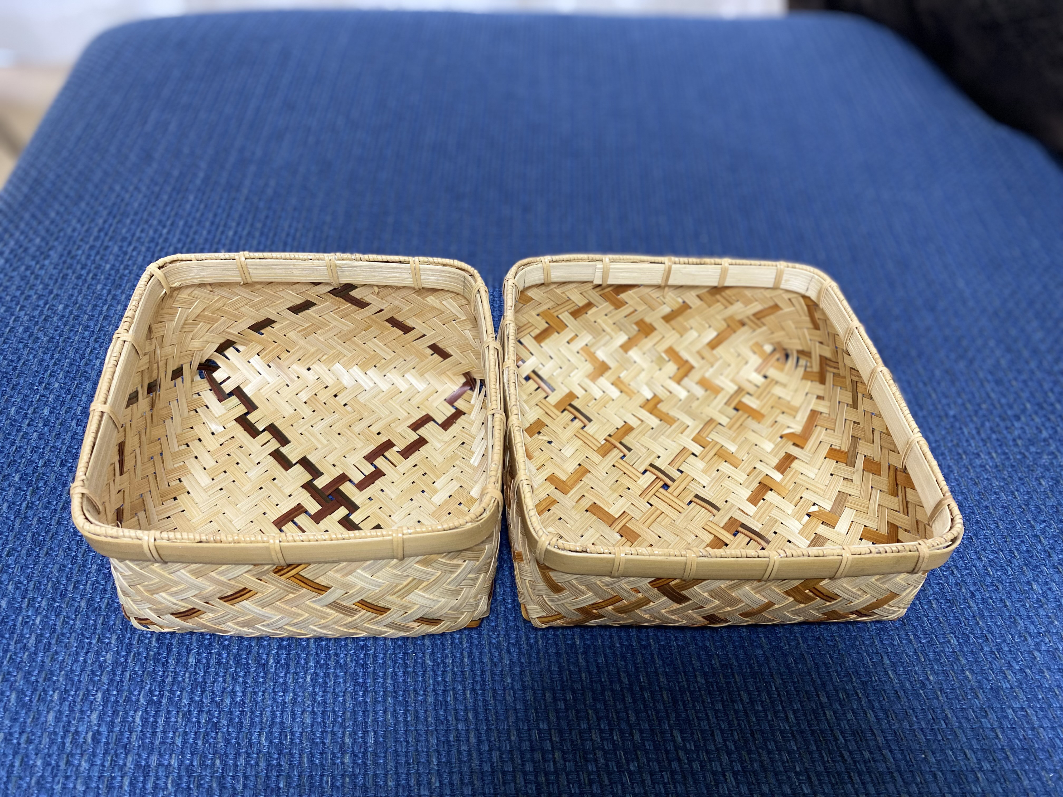 可愛らしい形の竹製お弁当箱　ランチボックス(正方形・小) 2種