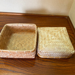 可愛らしい形の竹製お弁当箱　ランチボックス(正方形・小) 2種 4枚目の画像