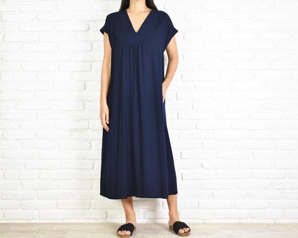 限定商品!!【HOBBS】鮮やかブルー◇Vネックワンピース 再販 シンプルなVネックワンピース ネイビー ワンピース