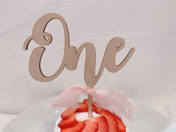 ケーキトッパー　one はじめてのお誕生日　first birthday one 1歳 5枚目の画像