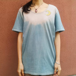 藍染め moon＆ainu organic tops  * 草木染めアイヌと月のカットソー　オーガニックtシャツ 3枚目の画像