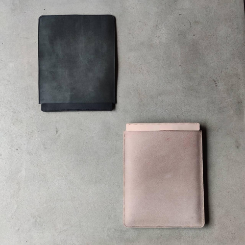 本革 床ヌメ革 ナチュラル/ブラック mac book surfaceなど ラップ