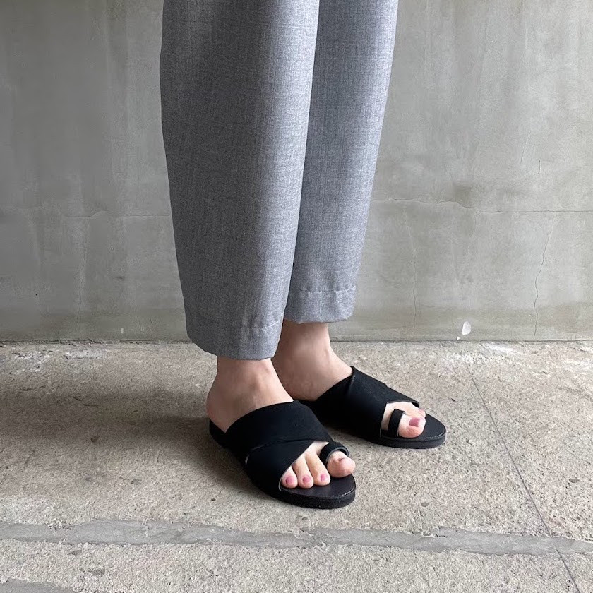 【Sサイズ】Cross sandals ver.shiny black /フラットサンダル＊シャイニーブラック
