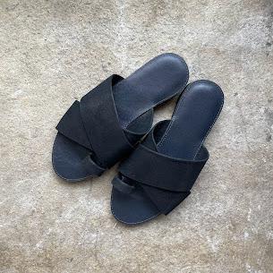 【Sサイズ】Cross sandals ver.shiny black /フラットサンダル＊シャイニーブラック