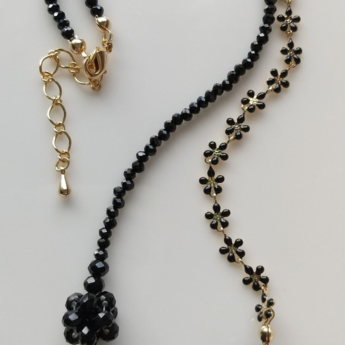 専用商品　トリミングチョーカー　ビーズ　お花　130個 専用商品 トリミングチョーカー ビーズ お花 130個 専用商品