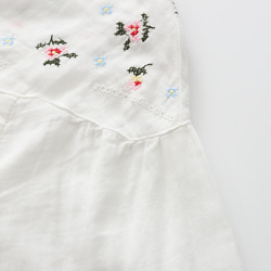 ダブルガーゼ 花柄刺繍  白/水色 2色 長袖コットンブラウス 7枚目の画像