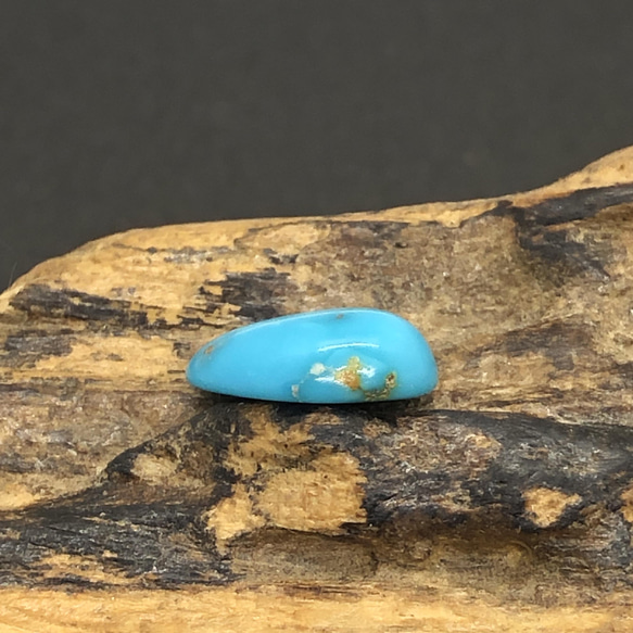 3,16ct, Kingman Turquoise キングマンターコイズ　K-49 ルース　天然石　トルコ石 4枚目の画像