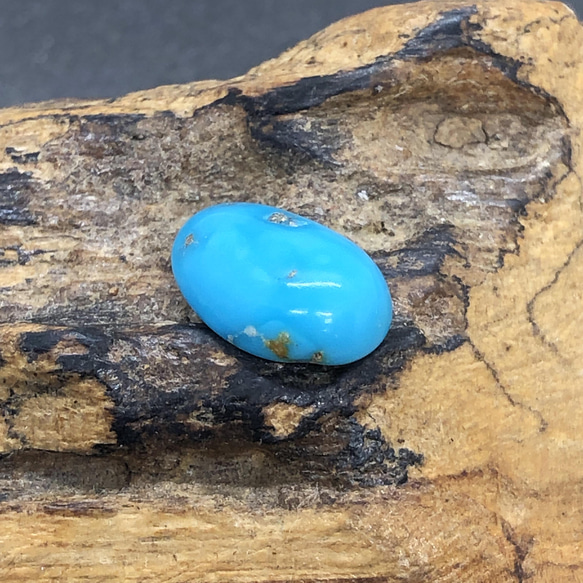 3,16ct, Kingman Turquoise キングマンターコイズ　K-49 ルース　天然石　トルコ石 2枚目の画像