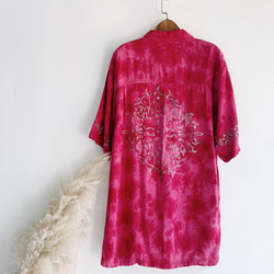 豔紅粉渲染刺繡圖騰 古著絲質夏威夷襯衫上衣vintage Aloha Shirt 第11張的照片
