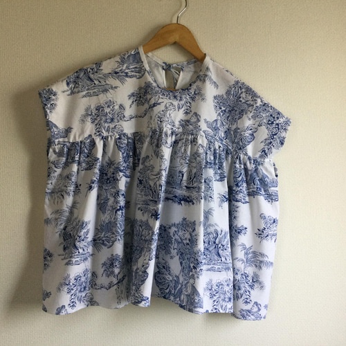 本日限定お値下げ】新品 muguet ミュゲ fairly tulle pepulum blouse
