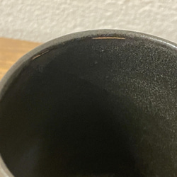 コロンとしたコーヒーカップ「ころころマグ（黒）」 6枚目の画像