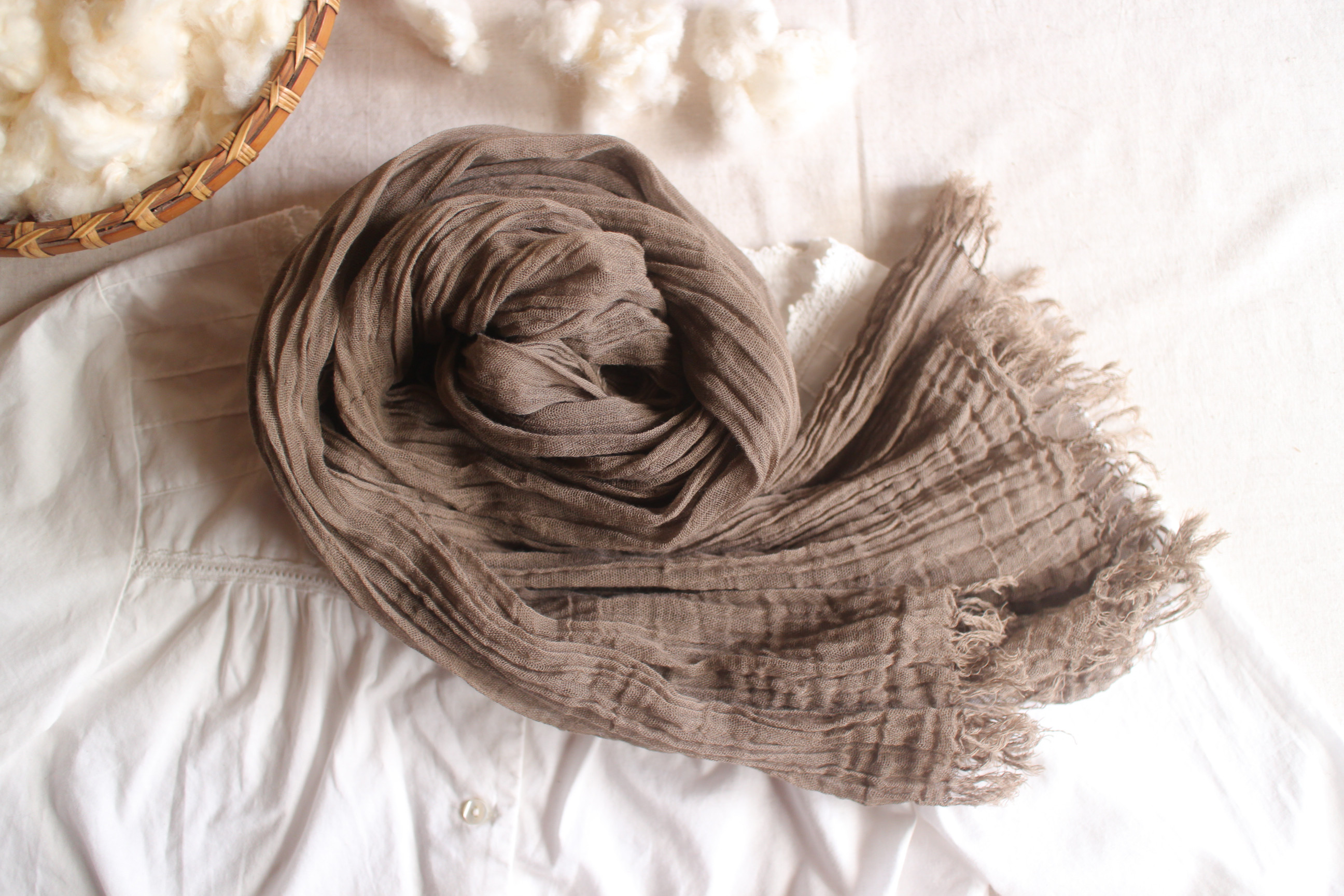 ビワ染めシルクコットンストール