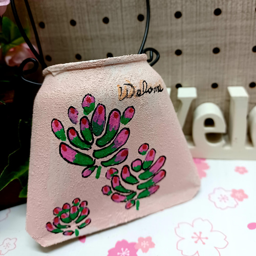 乙女心♥リメイク缶バック♥手描く 多肉植物 taniku－maruko 通販