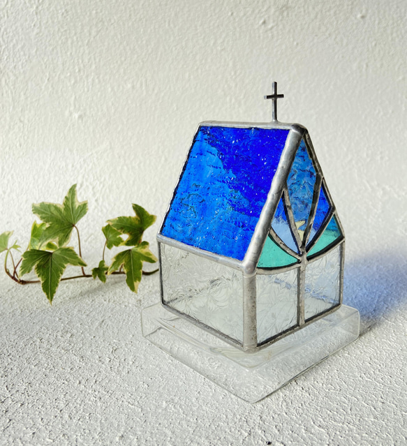 【Medium Church or house】Clear blue ステンドグラス　LED専用キャンドルホルダー 2枚目の画像