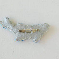 海色クジラ　刺繍ブローチ　 5枚目の画像