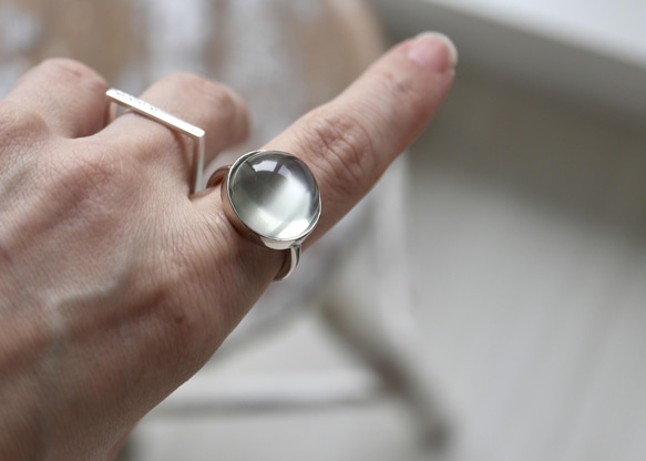 K10WG[月兎のmoonstone]ring 3枚目の画像