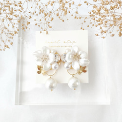 ホワイトフラワー イヤリング のおすすめ人気通販 検索結果｜Creema  