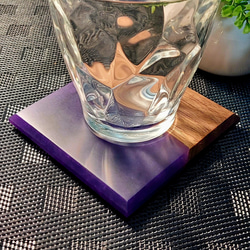 【至福のひとときを彩るコースター】Elcela 　ウッドレジン　木製　パープル　紫　マット仕上げ 3枚目の画像