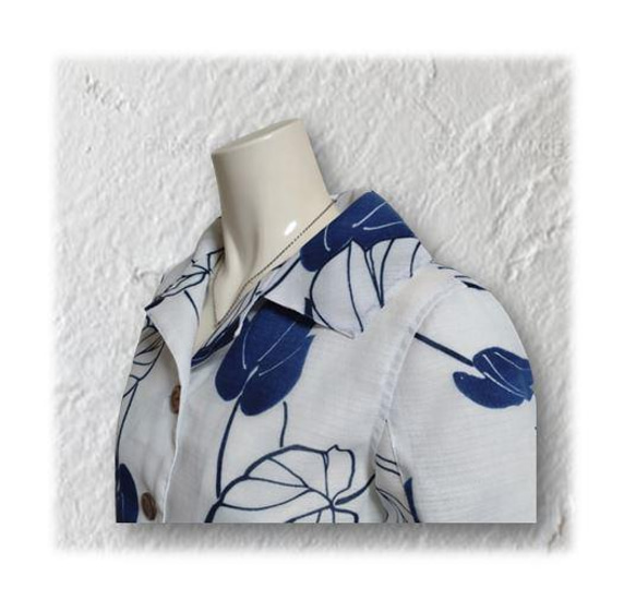 14＊トロピカル葉柄浴衣リメイクレトロオープンカラーブラウスジャケット（白×紺） 6枚目の画像